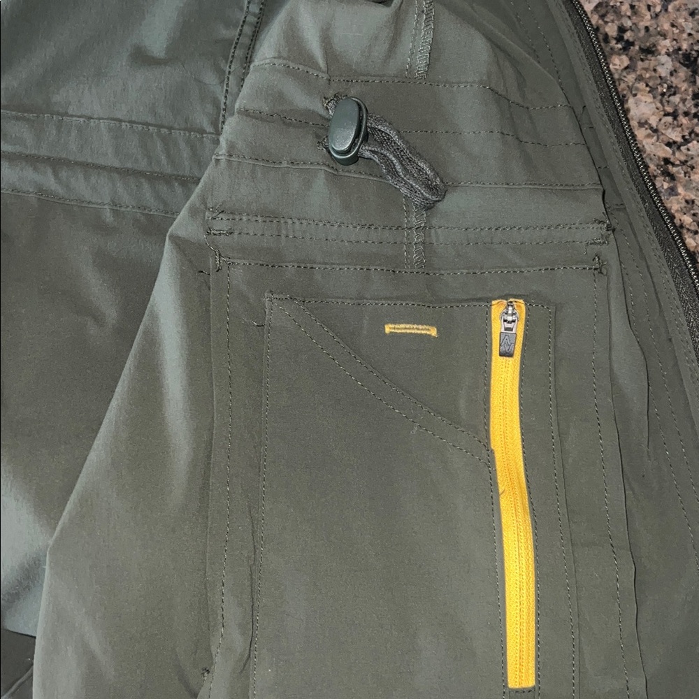 Eddie Bauer Travex Olive Green Coat - Picture 12 of 13